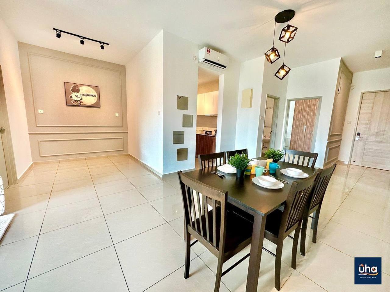 Seasons Luxury Apartment By Jk Home Johor Bahru Exterior photo
